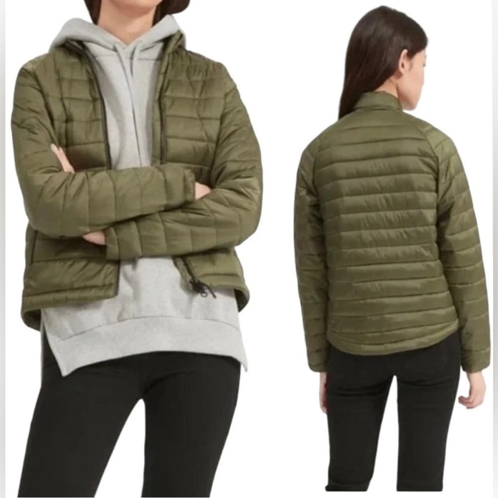 Everlane | Renew Green Light Weight Puffer Jacket